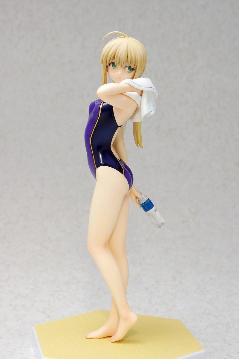 BEACH QUEENS Fate/Zero: Saber [Fate/Zero Ver.] 1/10 Complete Figure Geek Culture