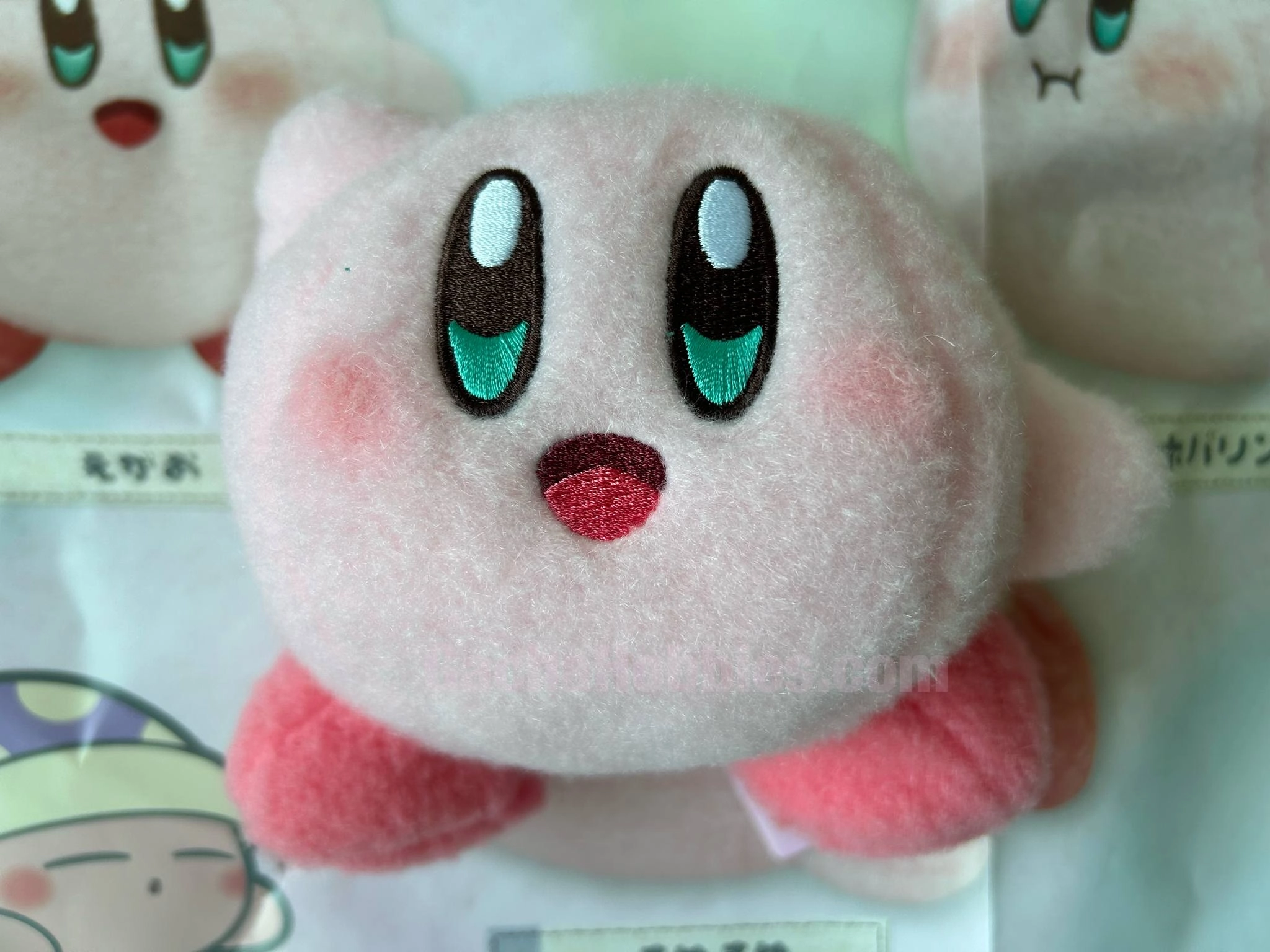 Superhero Piece NFT Figure Hoshi no Kirby Happy Kirby Hand Up Furry Small Plush (In-stock)