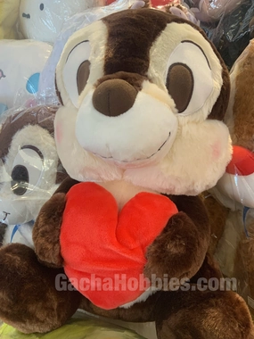 Disney Chip 'n' Dale Furry Chip Hugs Heart Plush (In-stock) Cute Animal