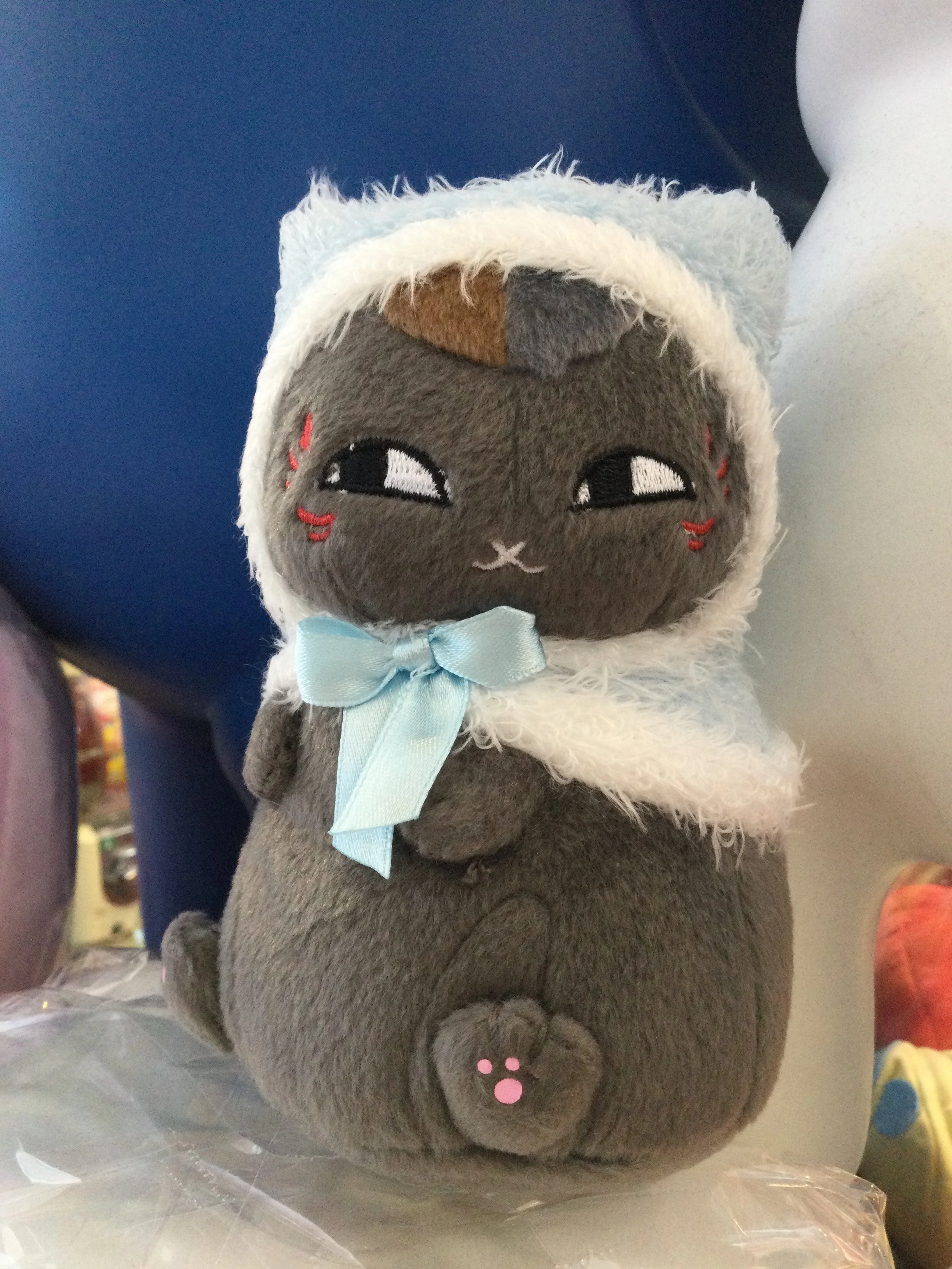 Natsume Yuujinchou Black Nyanko Sensei in Blue Fluffy Cape Small Plush (In-stock) Everyday Use Arctic Animal