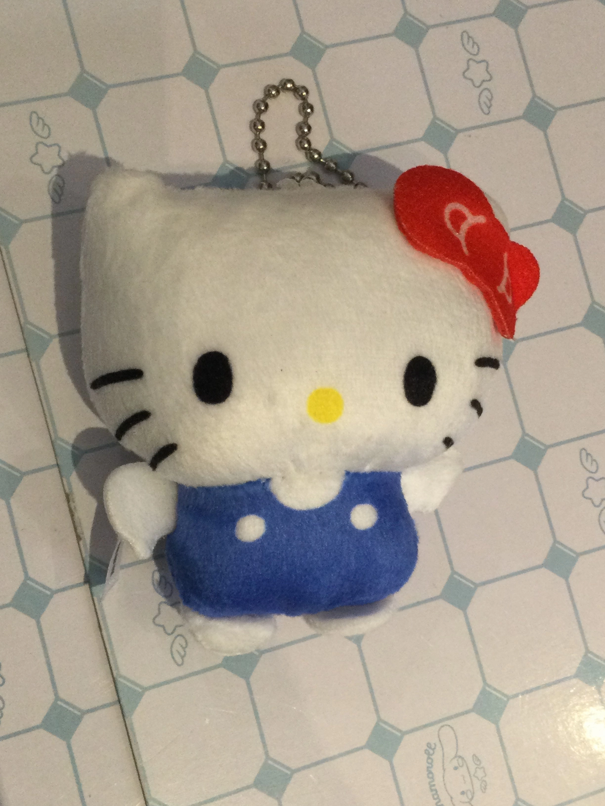 Sanrio Characters Hello Kitty Classic Small Plush Keychain (In-stock) PVC Toy Character Decor