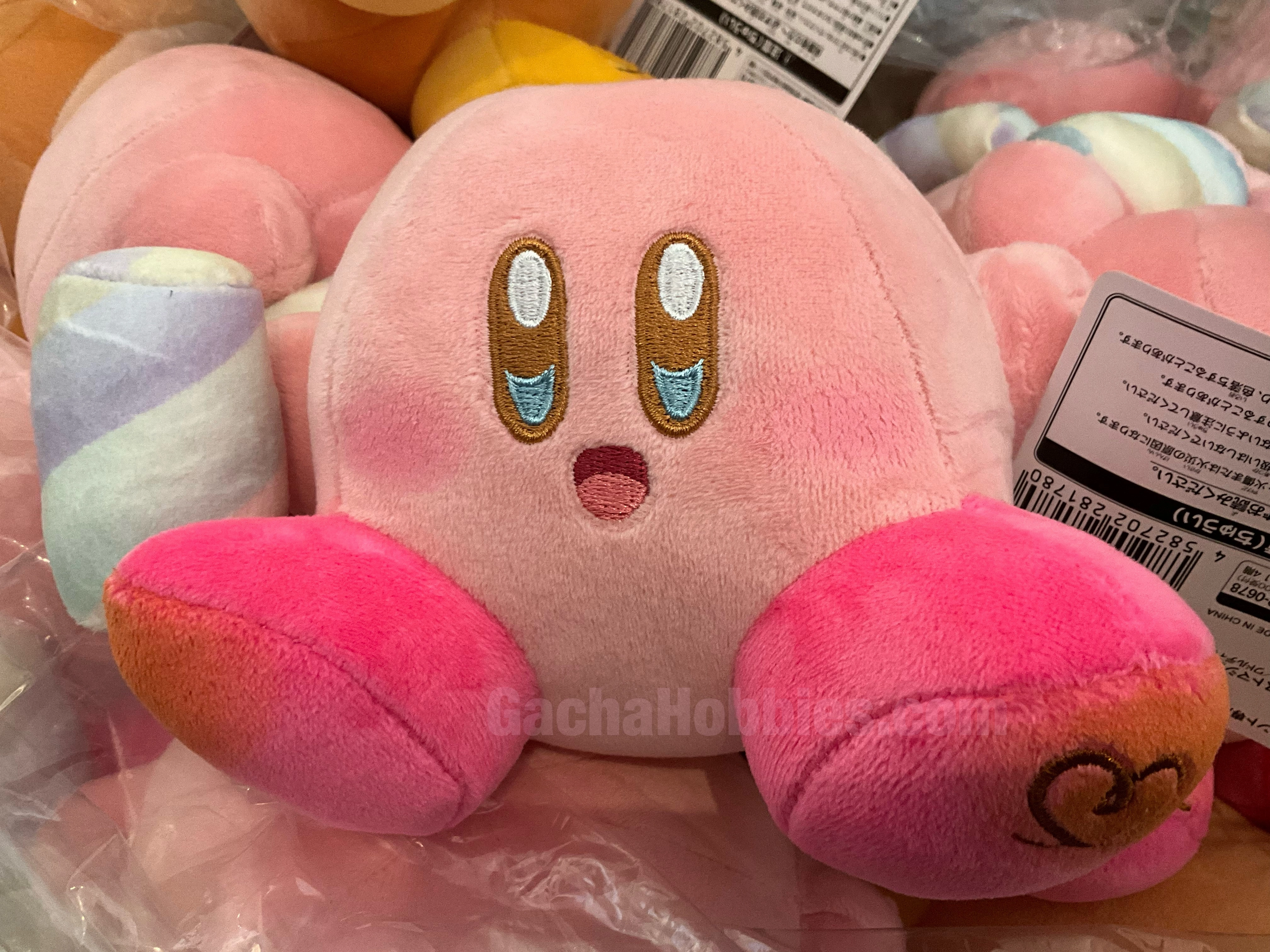 FuRyu Hoshi no Kirby Holding Cotton Candy Small Plush Type B (In-stock) Japanese Anime