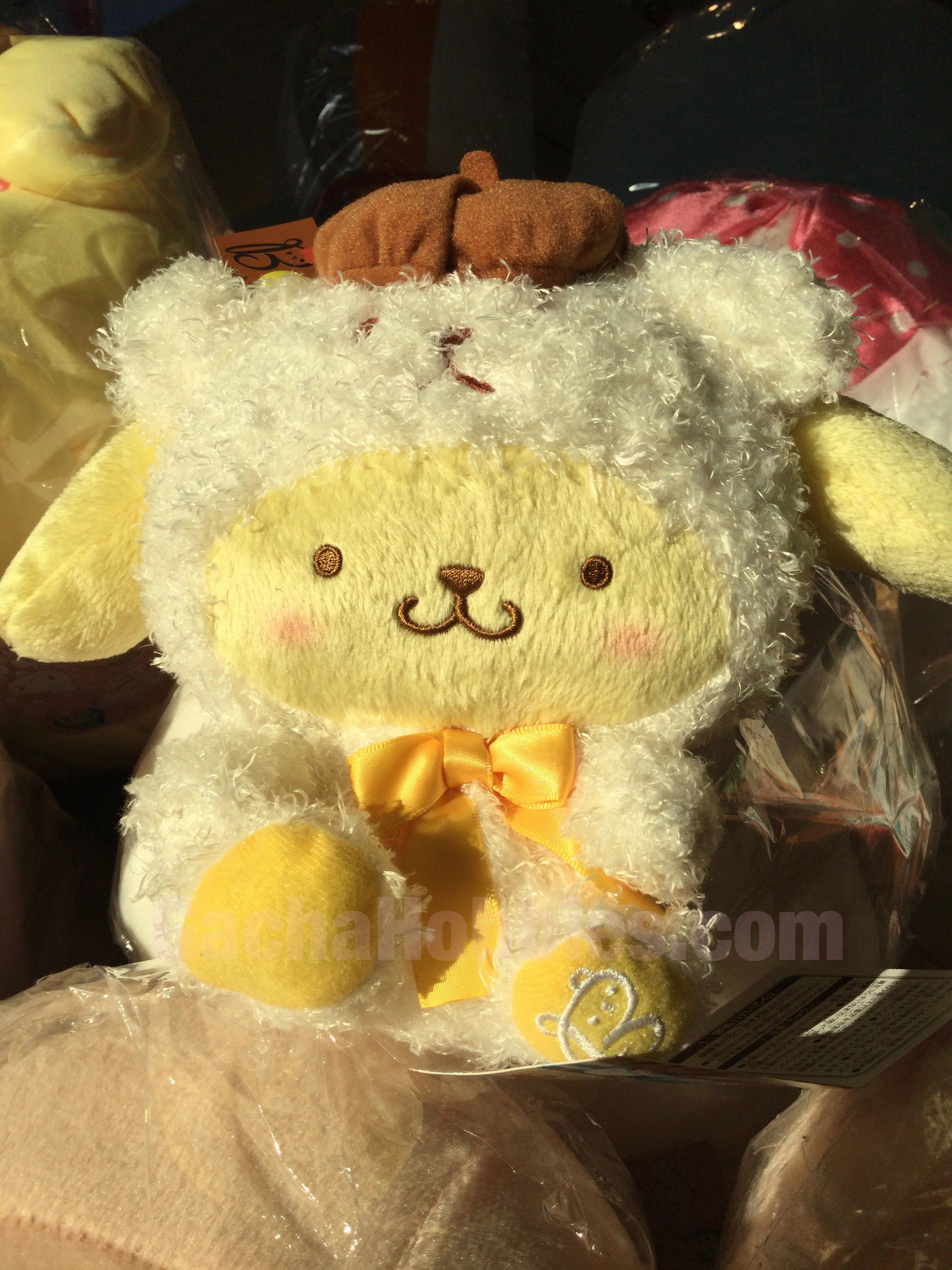 Character Model FuRyu Sanrio Character Bon Voyage Pom Pom Purin Fluffy Small Plush (In-stock)