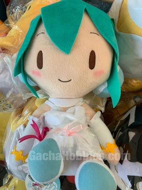 Action Article Fuwapuchi Hatsune Miku Wedding Dress Medium Plush (In-stock)