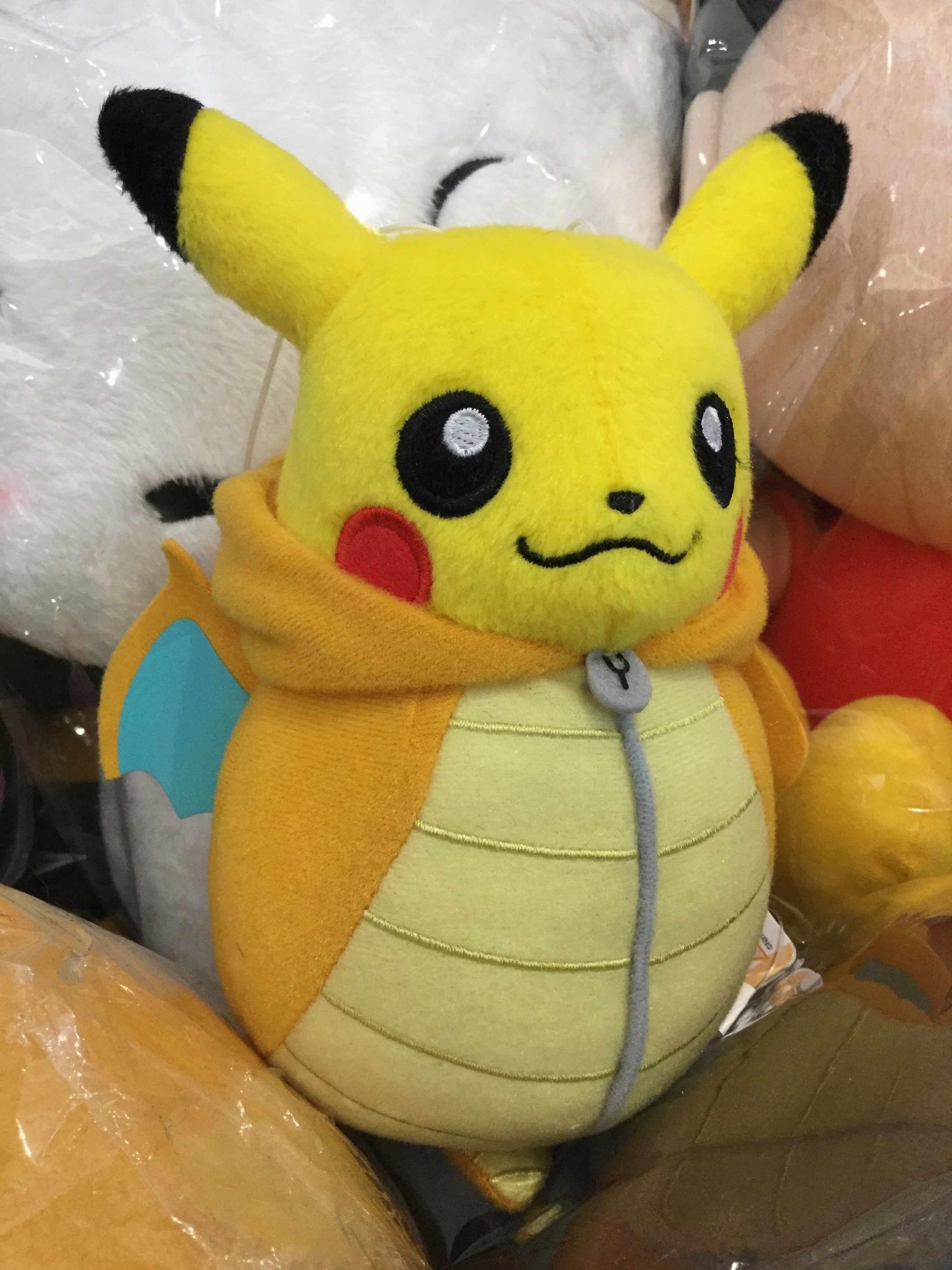 Pokemon Nebukuro Collection Pikachu x Dragonite Small Plush (In-stock) Static Pose Miniature Display