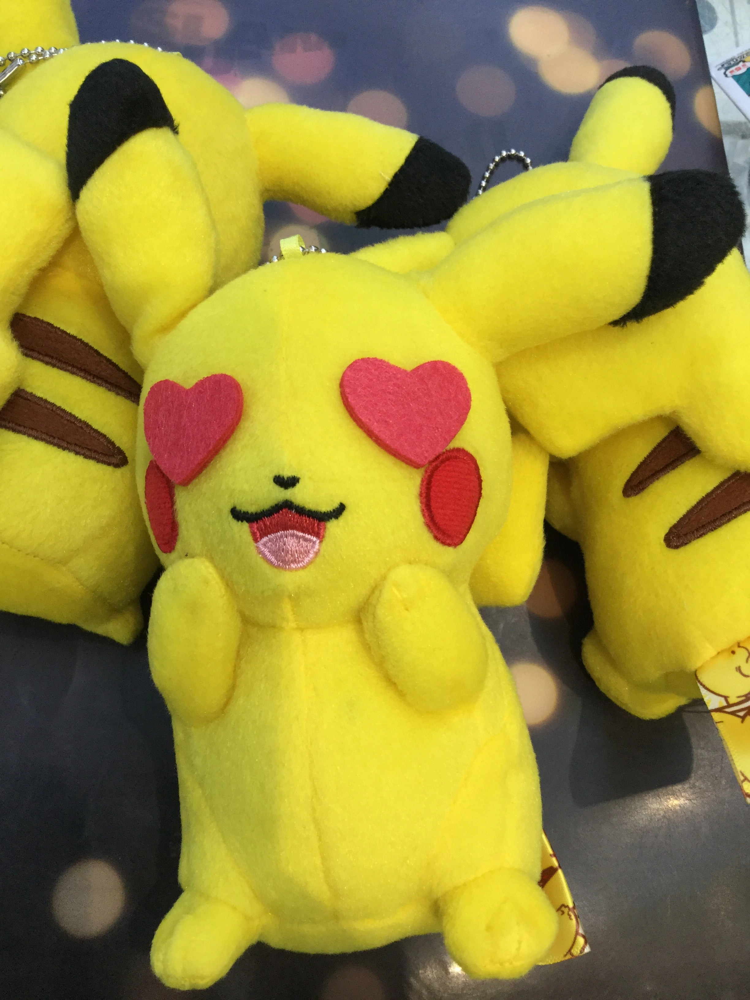Pokemon Pikachu Mania Sun and Moon Heart Eyes Plush 4 (In-stock) Congratulations Present Museum Quality
