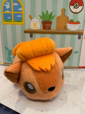 Pokemon Vulpix Palm Friends Series Plush (In-stock) Museum Quality Valentine Gift