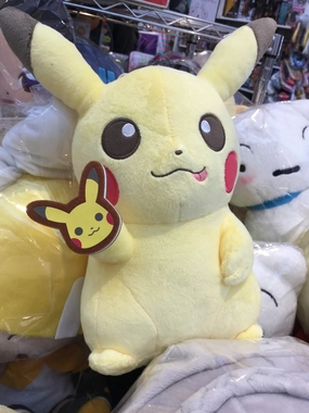 Dog Statue Action Piece Pokemon Tea Party Pikachu with Cookie Medium Plush (In-stock)