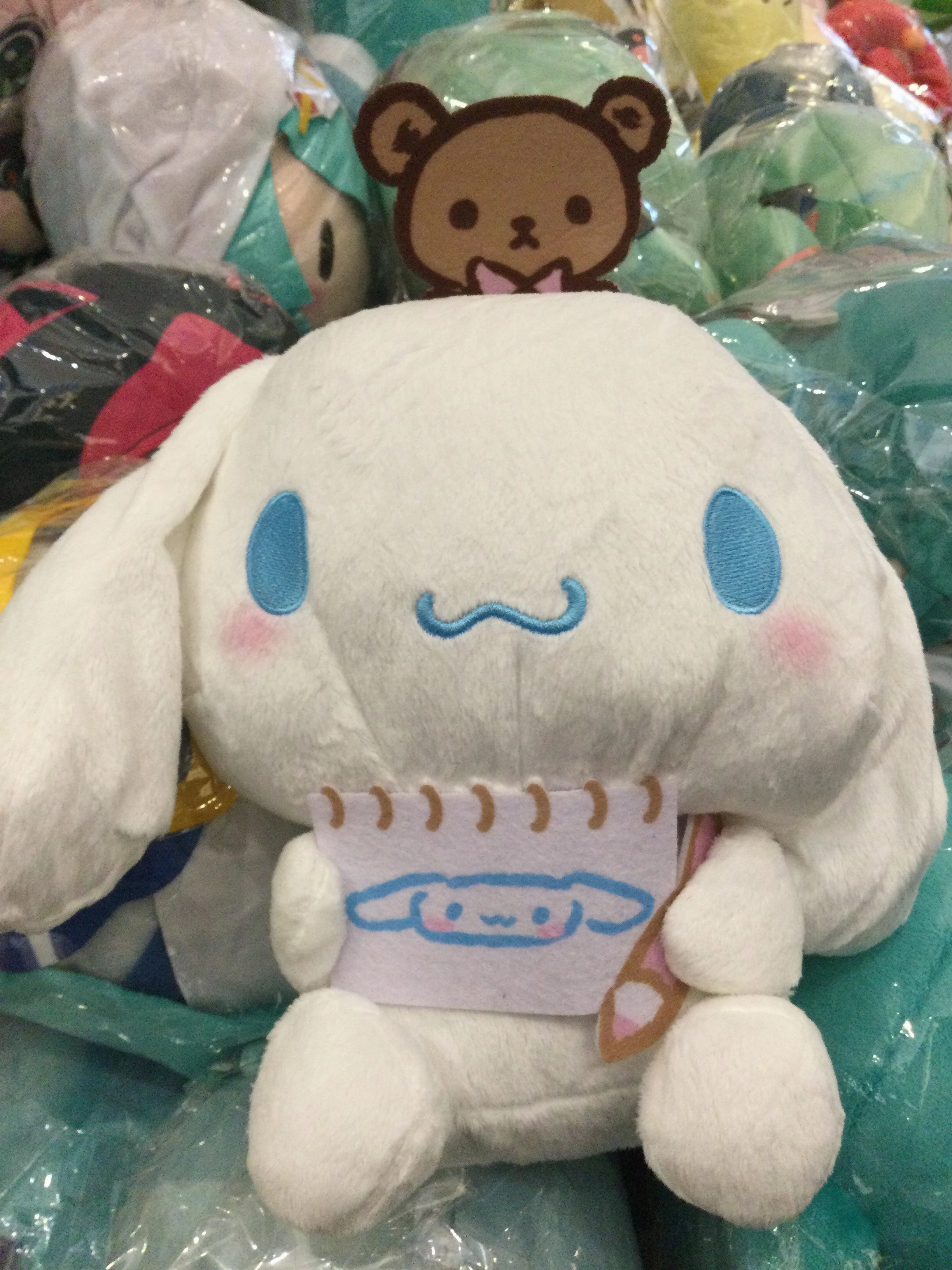 Sanrio Cinnamoroll with Drawing Book Medium Plush (In-stock) Viking Statue
