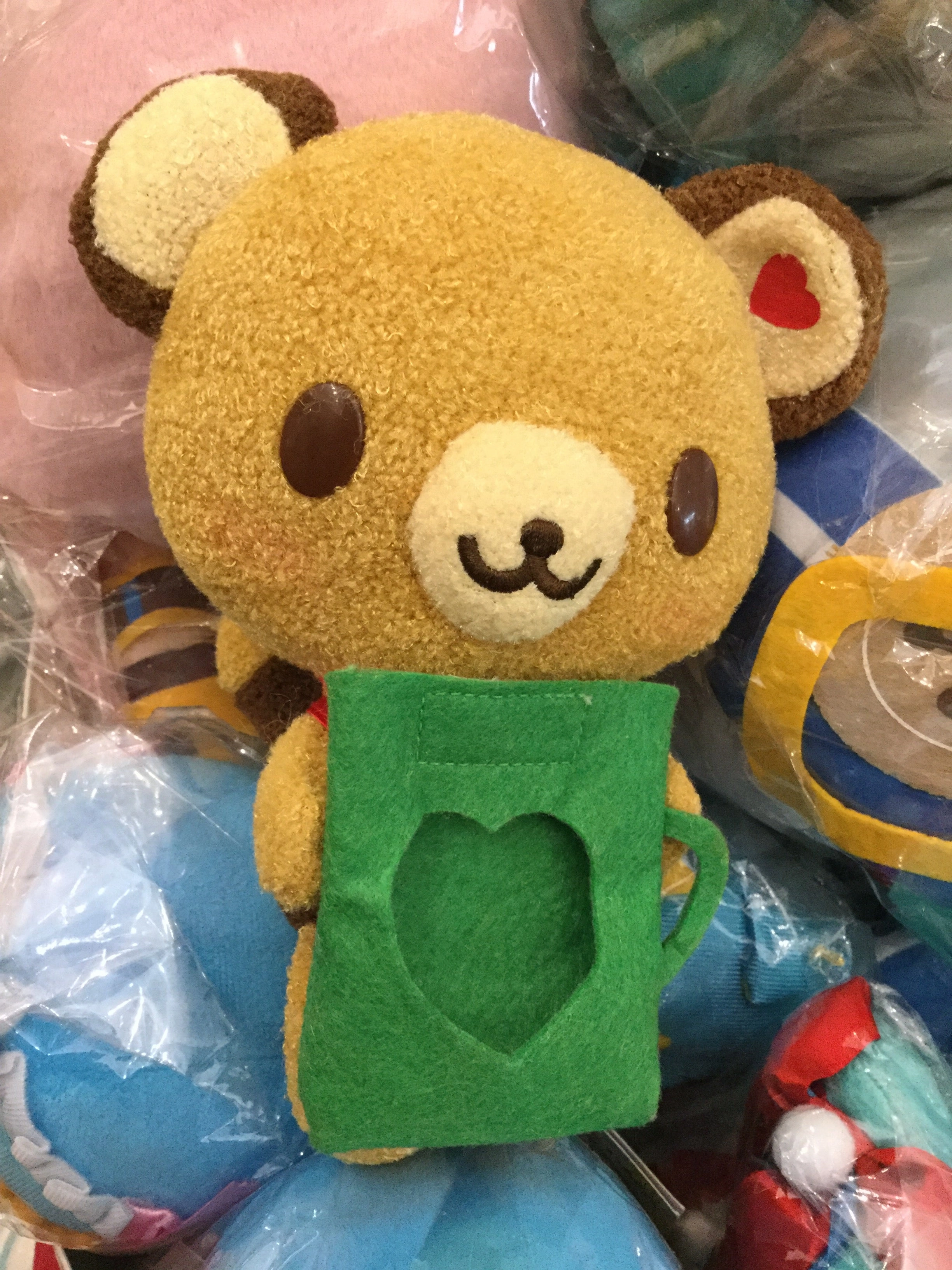 Sanrio Latte Tenorikuma Bear Holds Green Tote Bag Small Plush (In-stock) Superhero Object Native Art