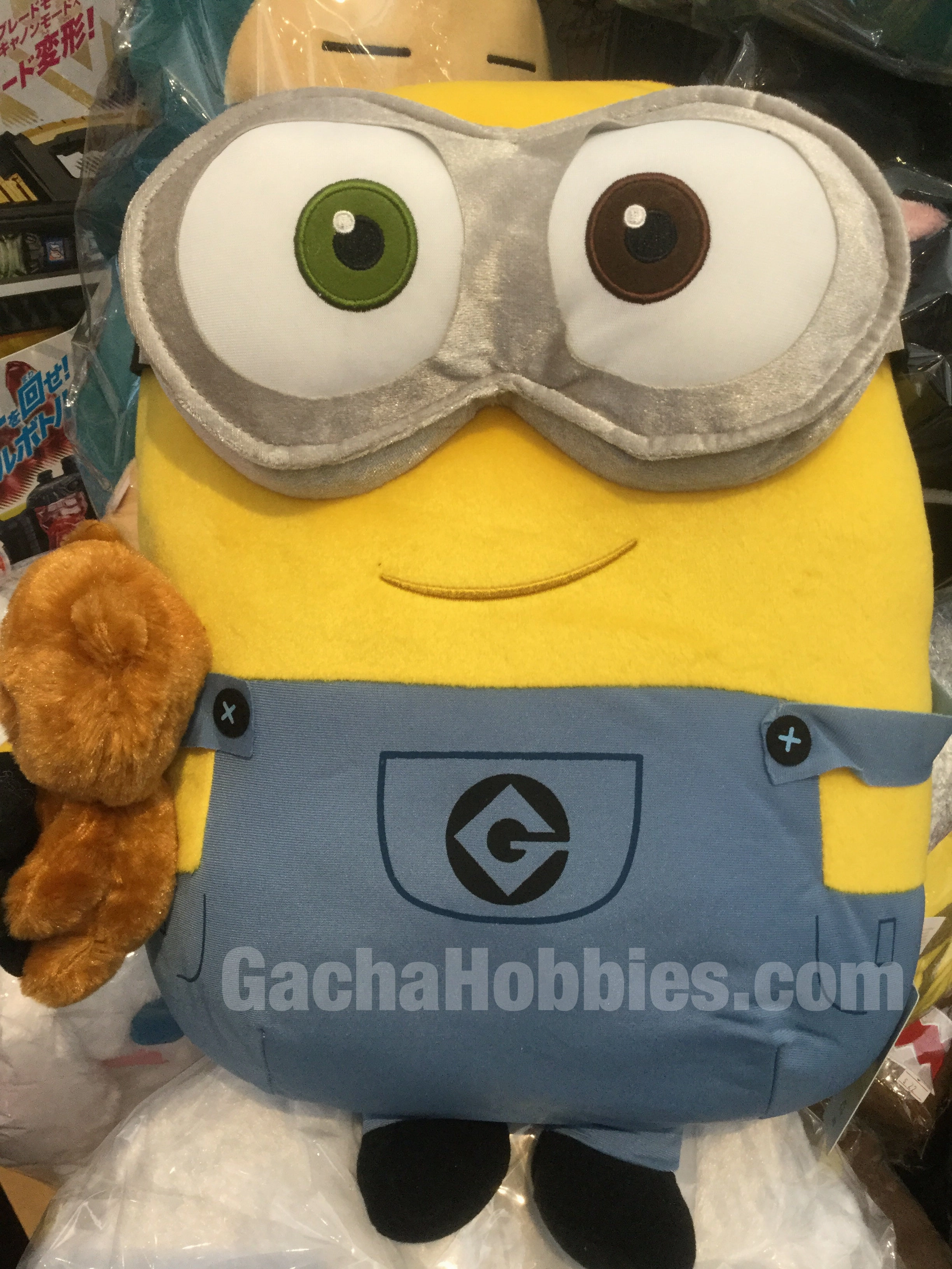 Minion Bob Holds Teddy Bear Giant Plush (In-stock) Pop Culture Model Kit