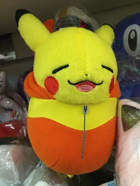 Pokemon Nebukuro Collection Pikachu x Flareon Small Plush (In-stock) Collectible Item