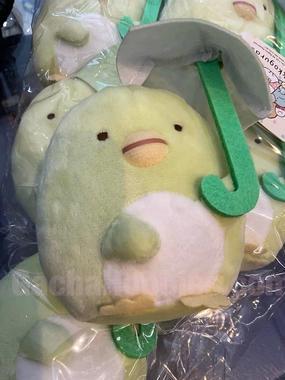 Vinyl Collectible Dorm Room Sumikko Gurashi Under Umbrella Penguin Small Plush Keychain (In-stock)