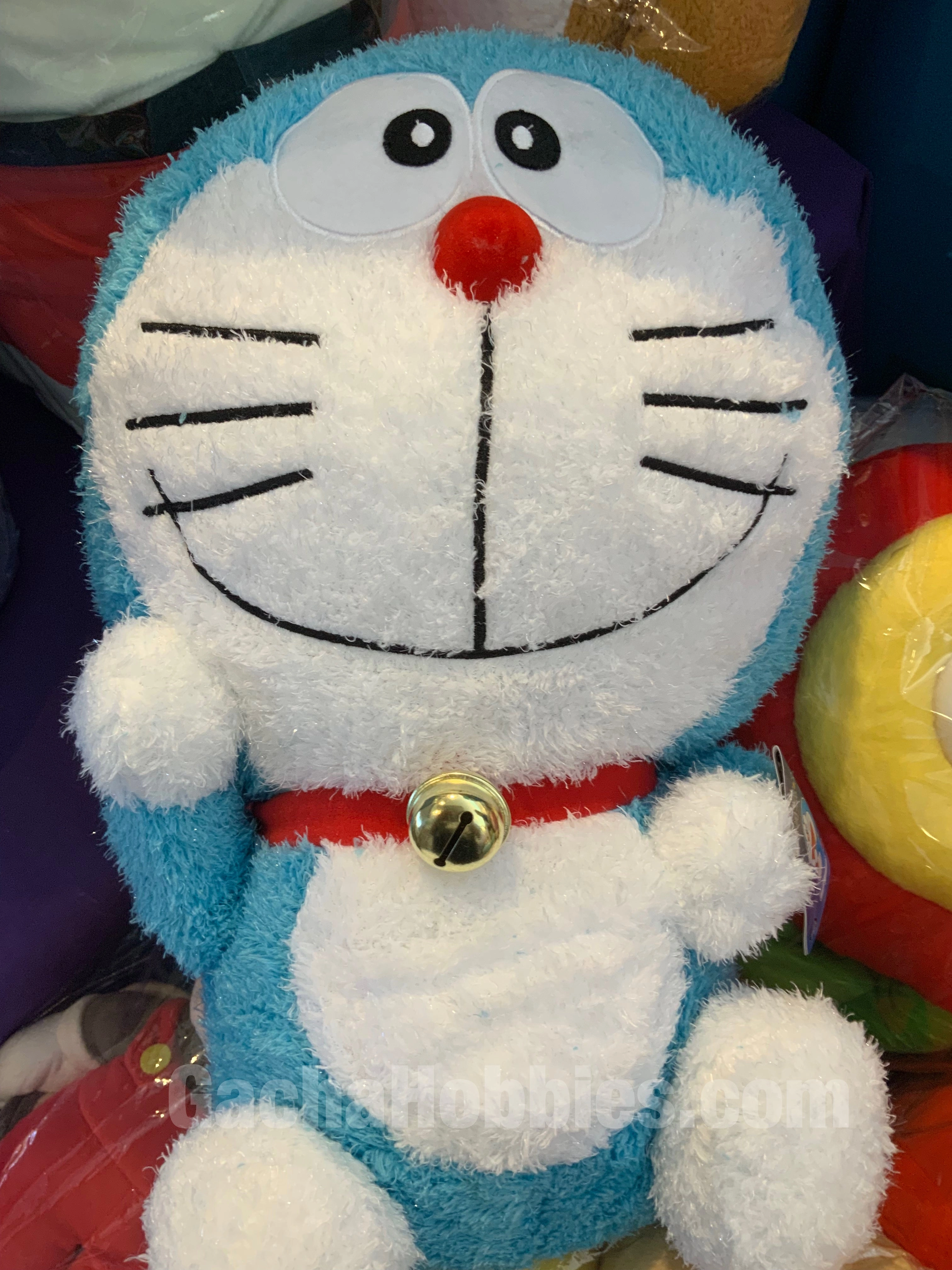 Super Soft Smile Holding Hand Doraemon Plush (In-stock) Fan Vote